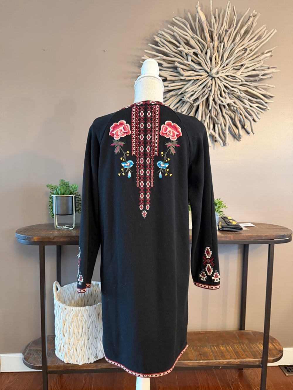 Driftwood embroidered sweatshirt dress. - Picture 2 of 3